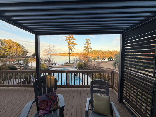 Wall-Mounted vs Freestanding Pergola: Which Layout Works Best for Your Backyard?